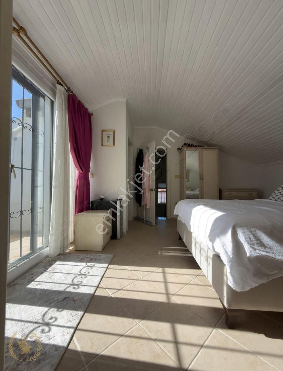 Çalış - Müstakil Bahçeli Ve Havuzlu Triplex Villa -4+1, 2 Depo - Görsel 5