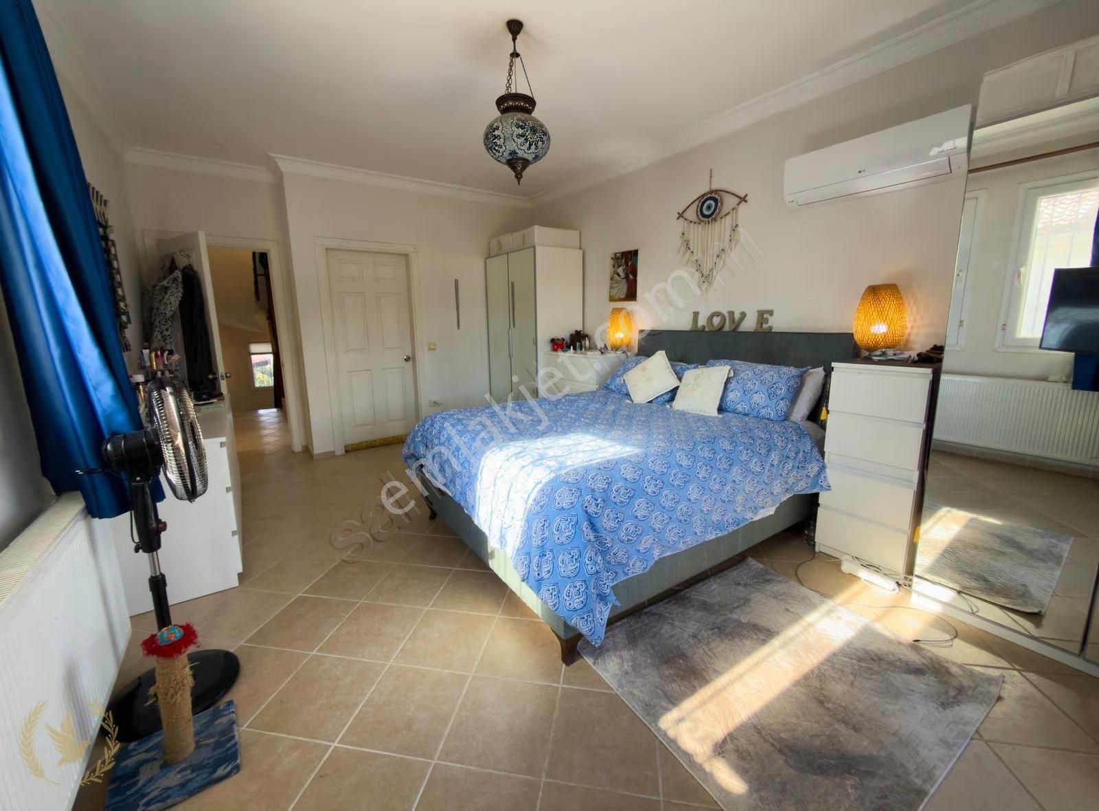 Çalış - Müstakil Bahçeli Ve Havuzlu Triplex Villa -4+1, 2 Depo - Görsel 3