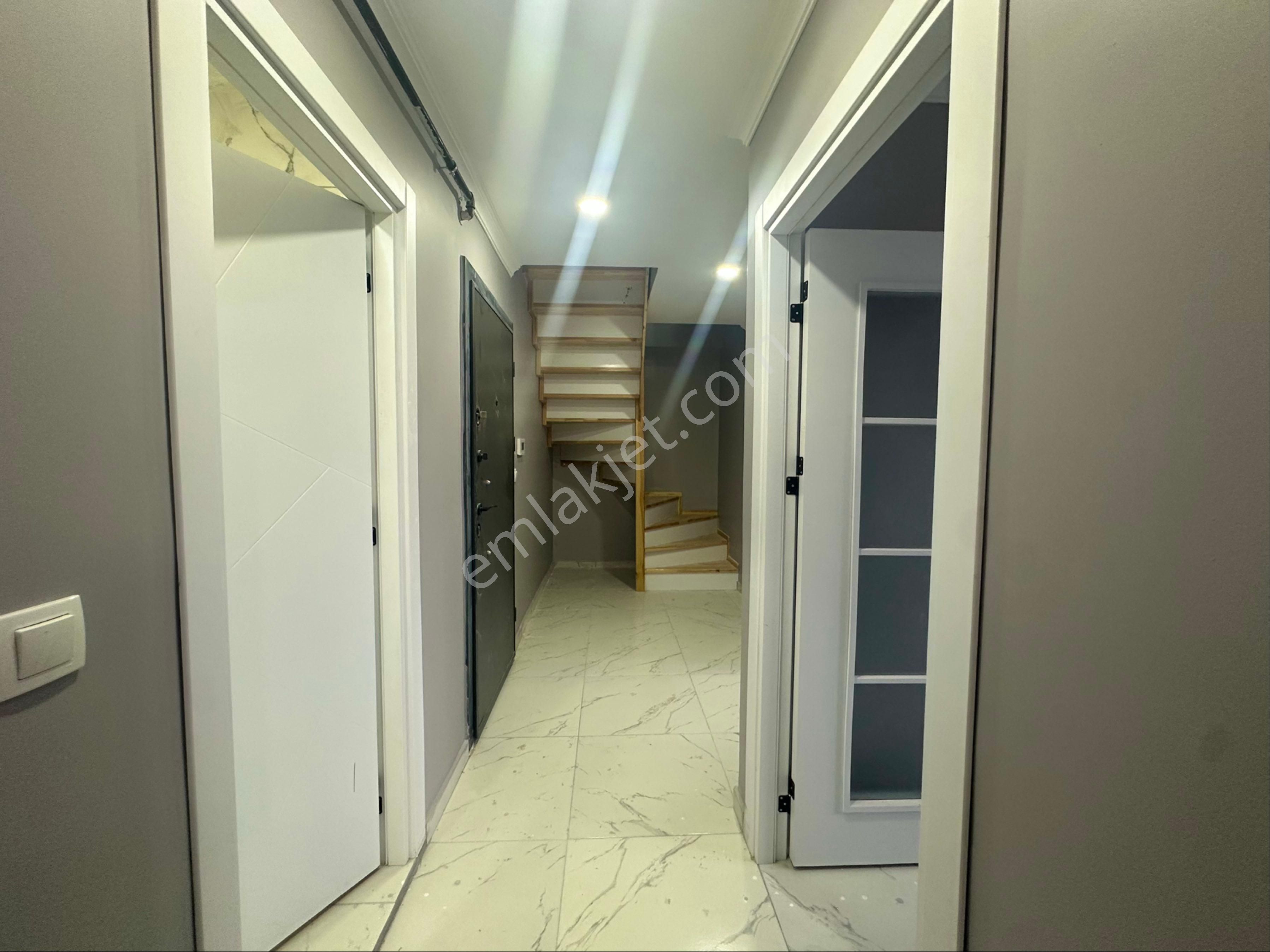 Sultanbeyli 3+1 Üst Dubleks Daire - Görsel 8