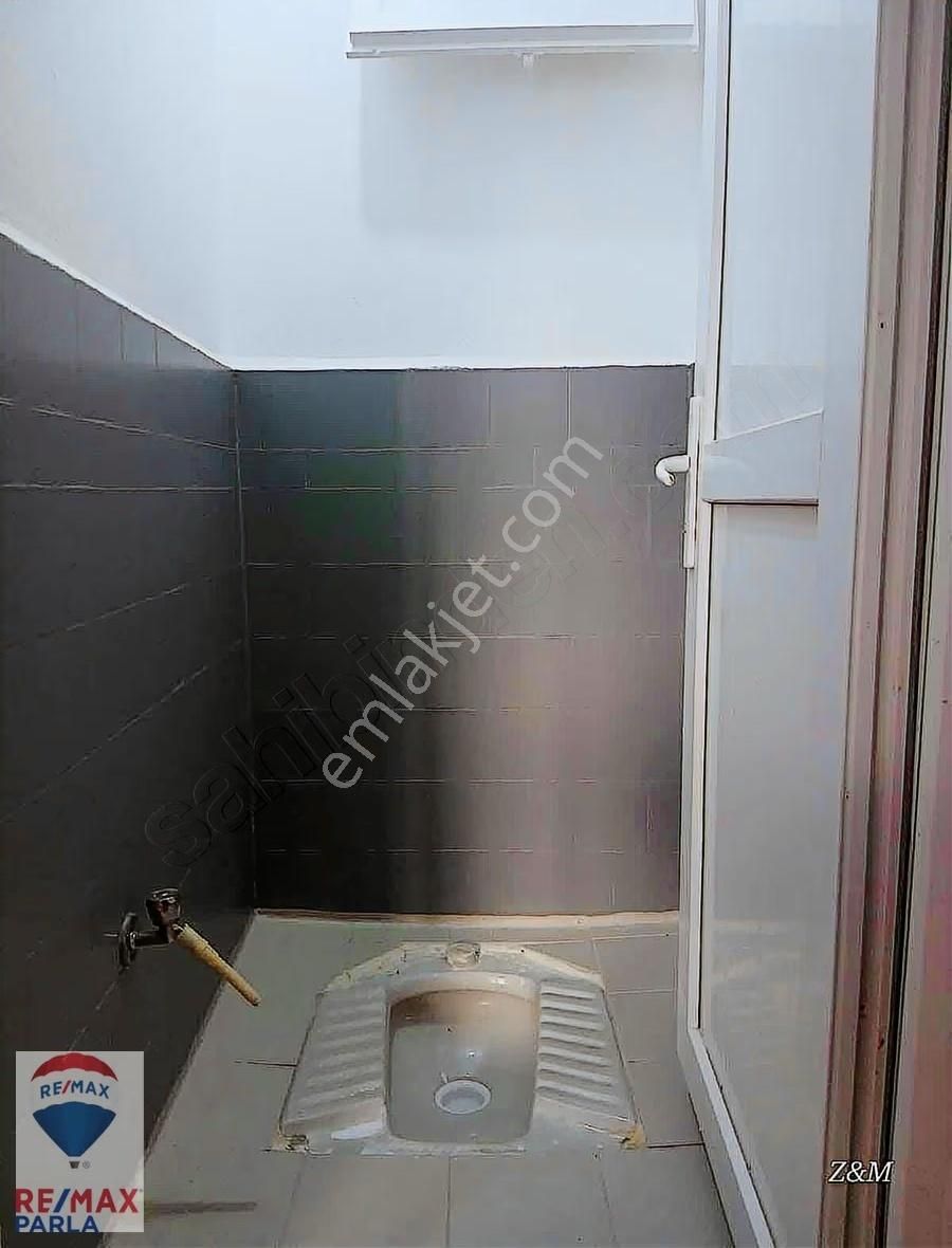 İlkadımda Heryere Yakın Olmak İsteyenlere Satılık 3+1 - Görsel 2