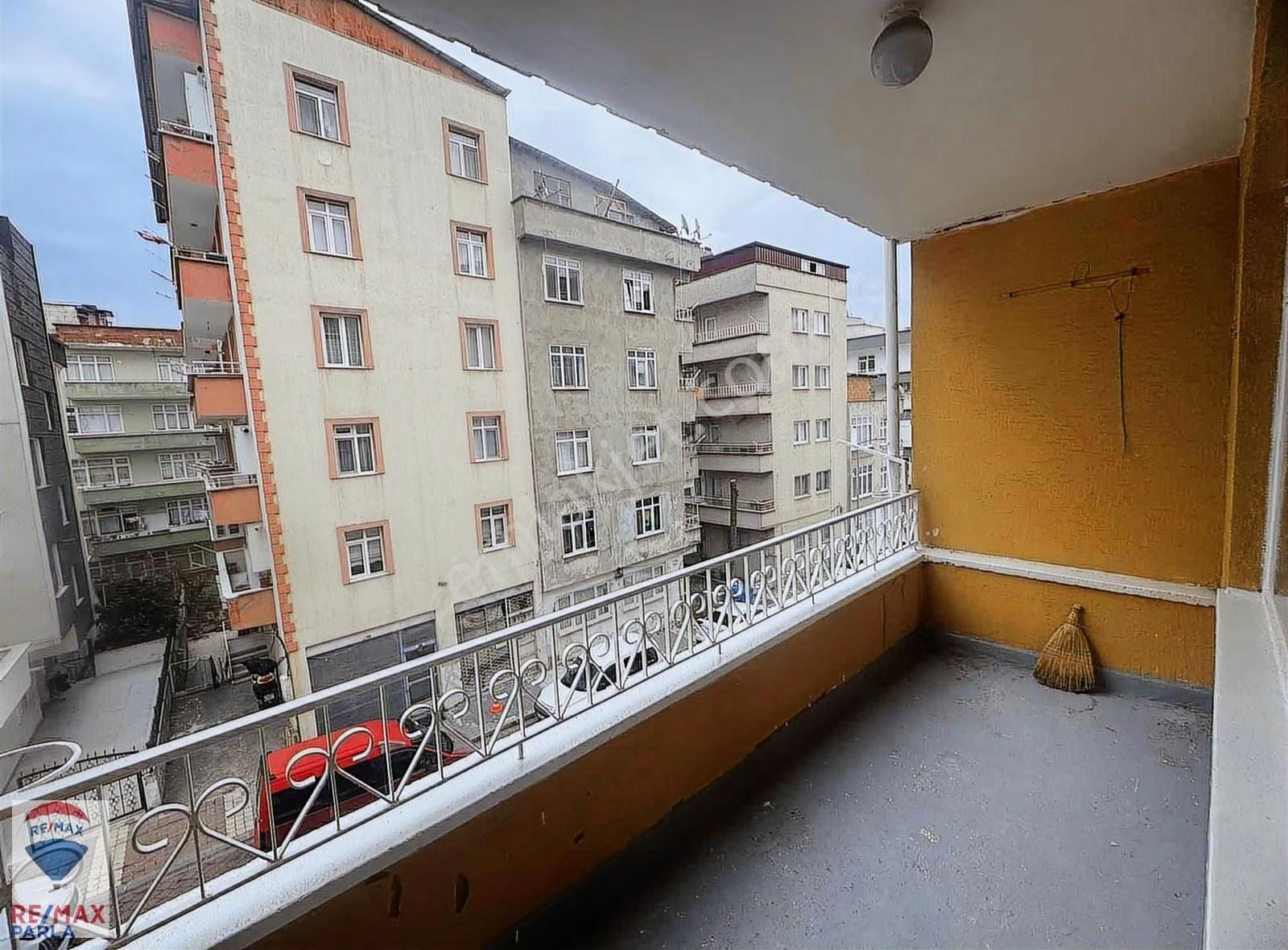 İlkadımda Heryere Yakın Olmak İsteyenlere Satılık 3+1 - Görsel 11