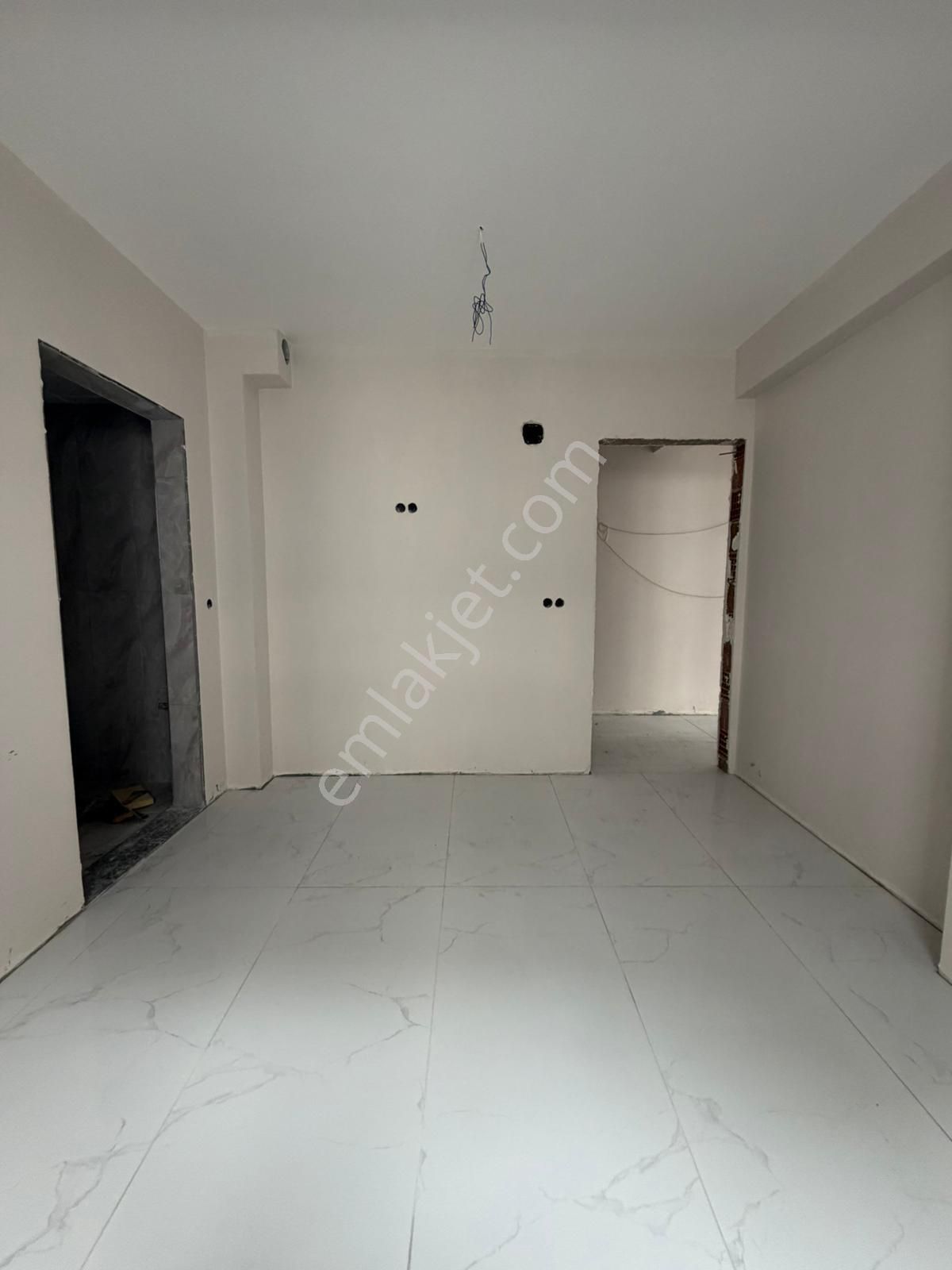 Fiber Emlak Reşatbey Ring Yolunda Satılık 2+1sıfır Ara Kat Daire - Görsel 2