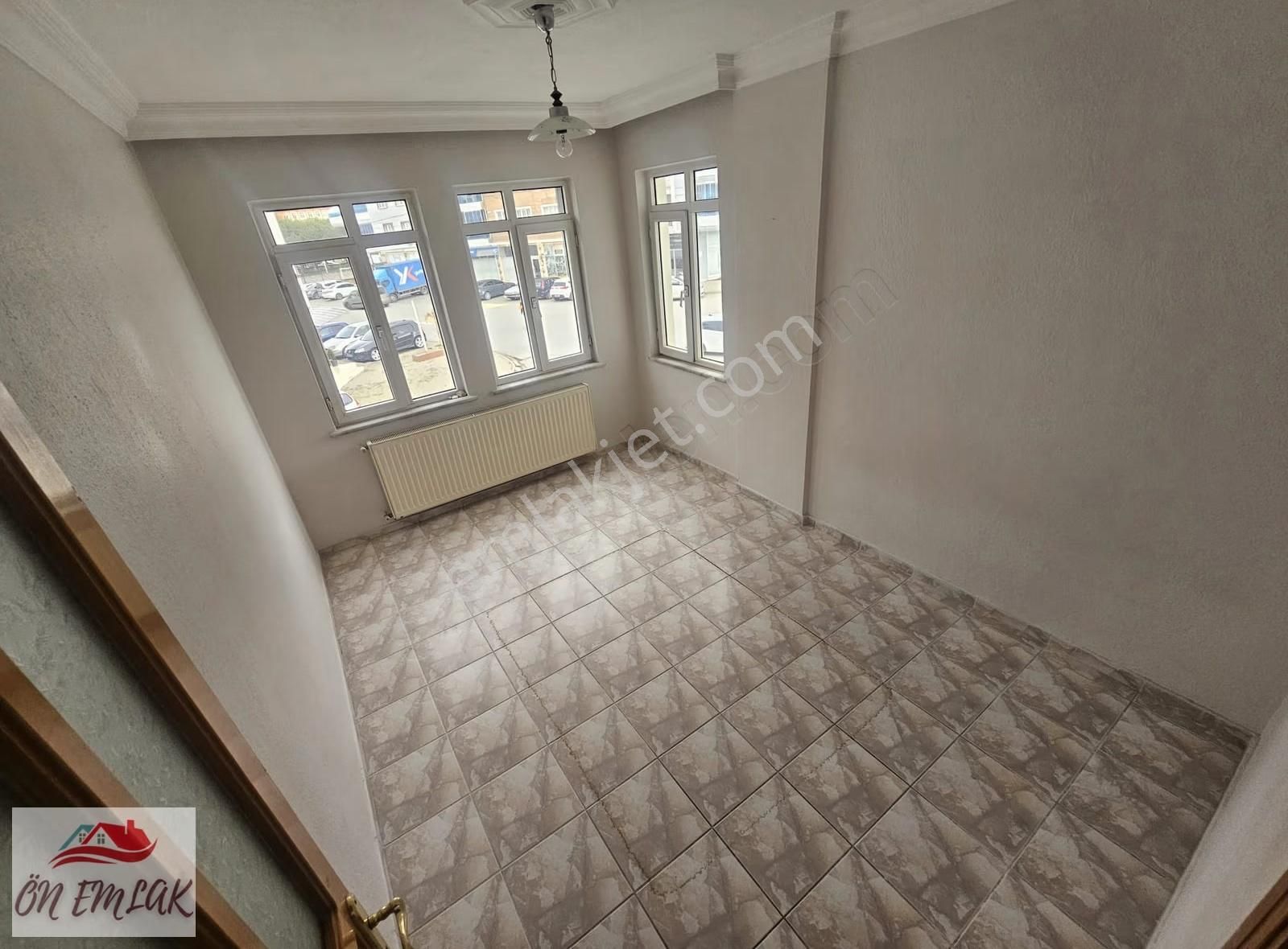 Ön Emlak'tan Burhaniye Okullar Bölgesinde Kiralık 3+1 Daire! - Görsel 13