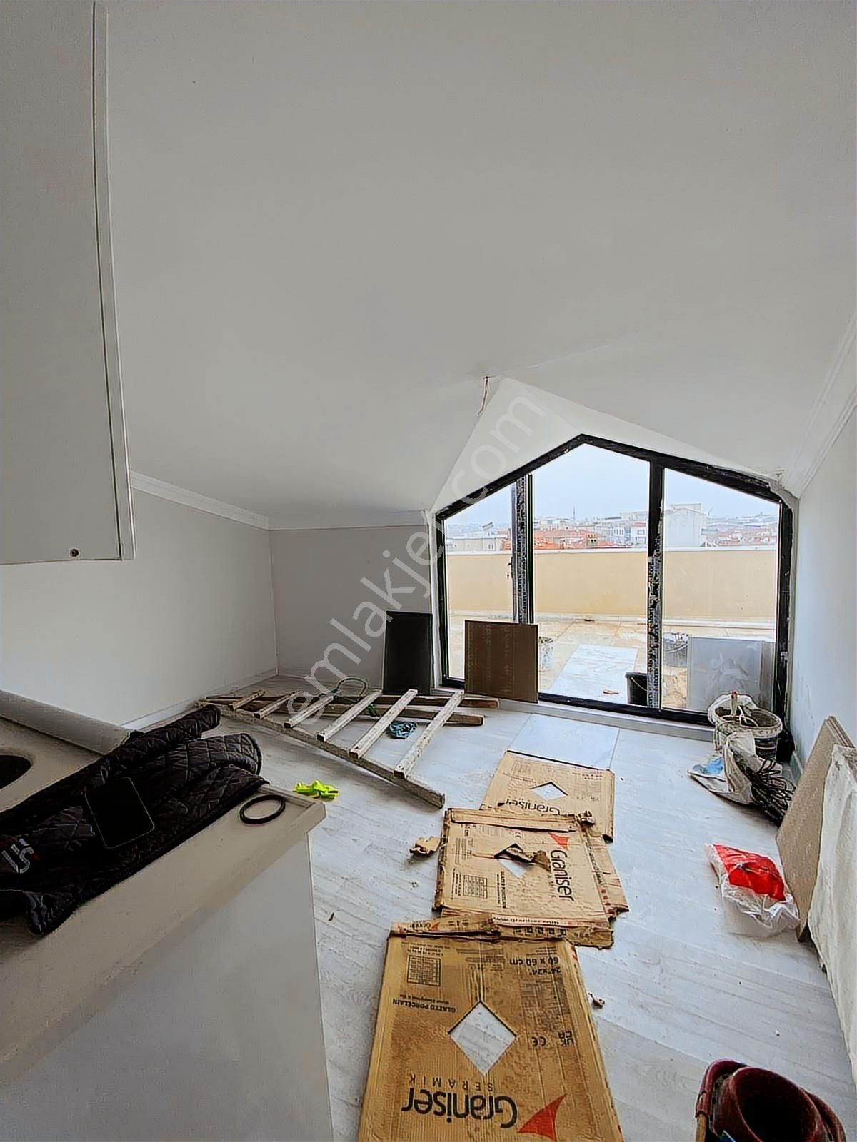 Fiber Emlak'tan Resatbey Mh. Cadde Üzeri Satılık Dubleks Daire - Görsel 29