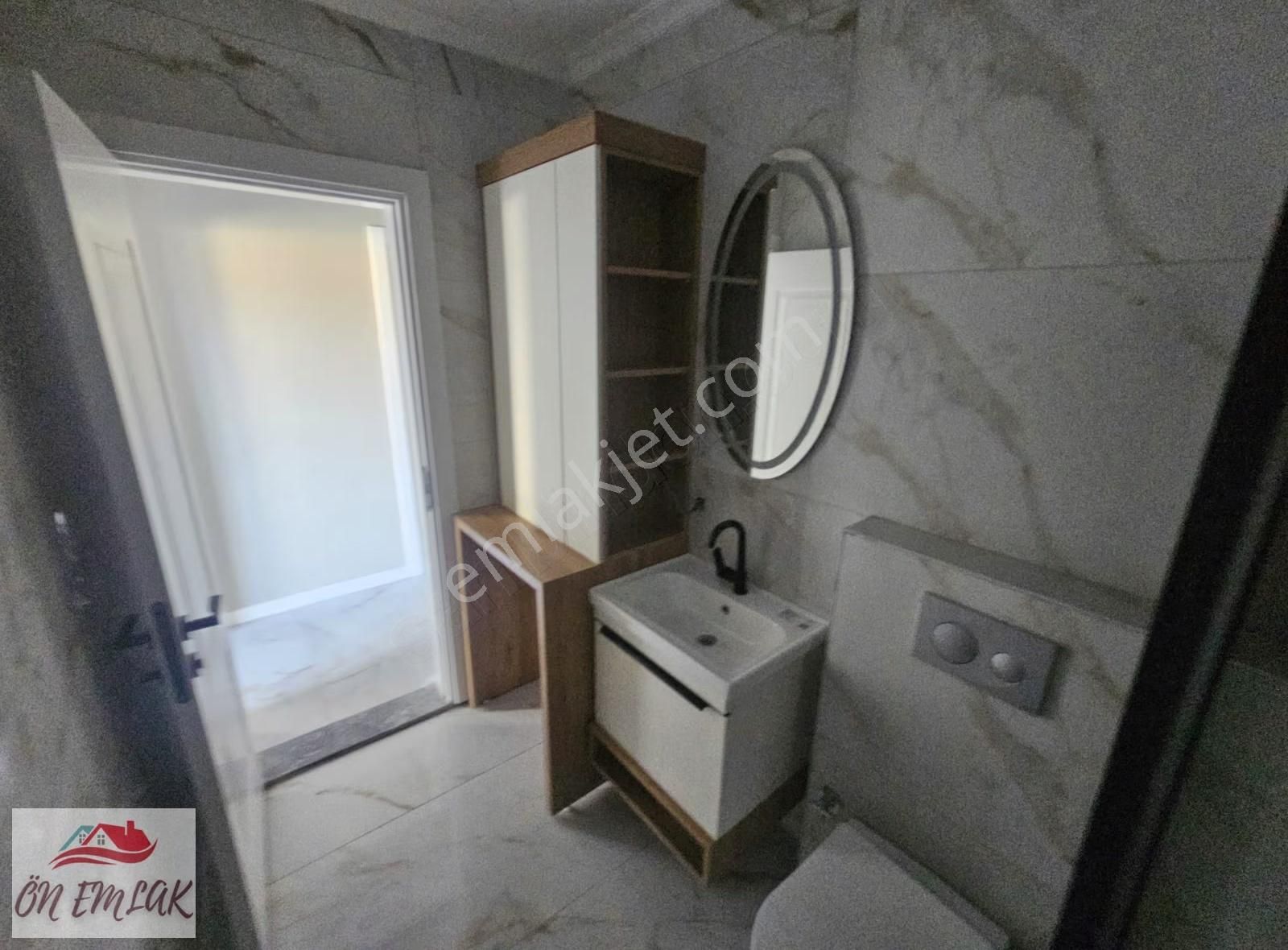 Ön Emlak'tan Burhaniye Merkeze Yakın Satılık Sıfır 2+1 Daire! - Görsel 11