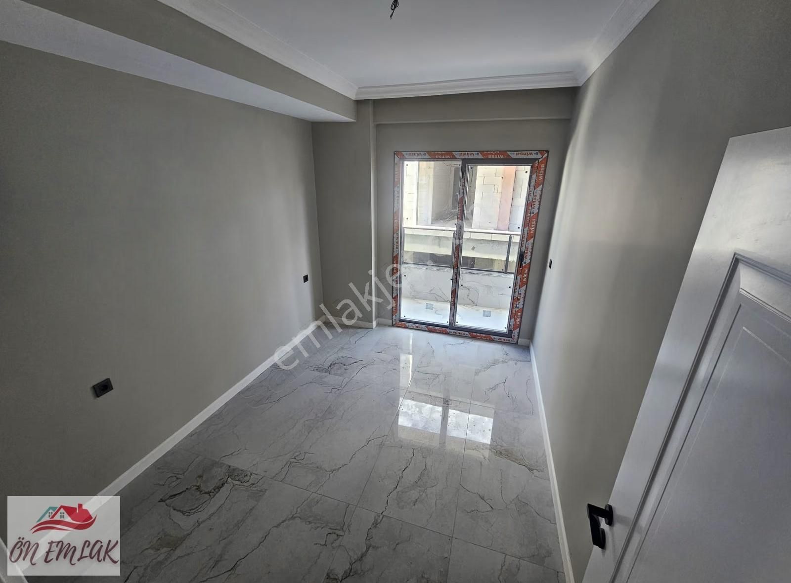 Ön Emlak'tan Burhaniye Merkeze Yakın Satılık Sıfır 2+1 Daire! - Görsel 14