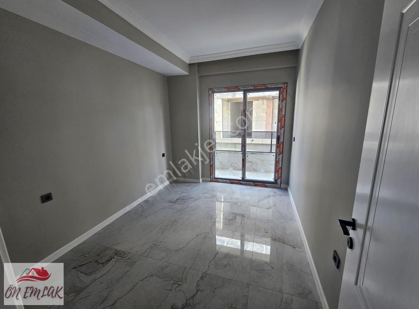 Ön Emlak'tan Burhaniye Merkeze Yakın Satılık Sıfır 2+1 Daire! - Görsel 6