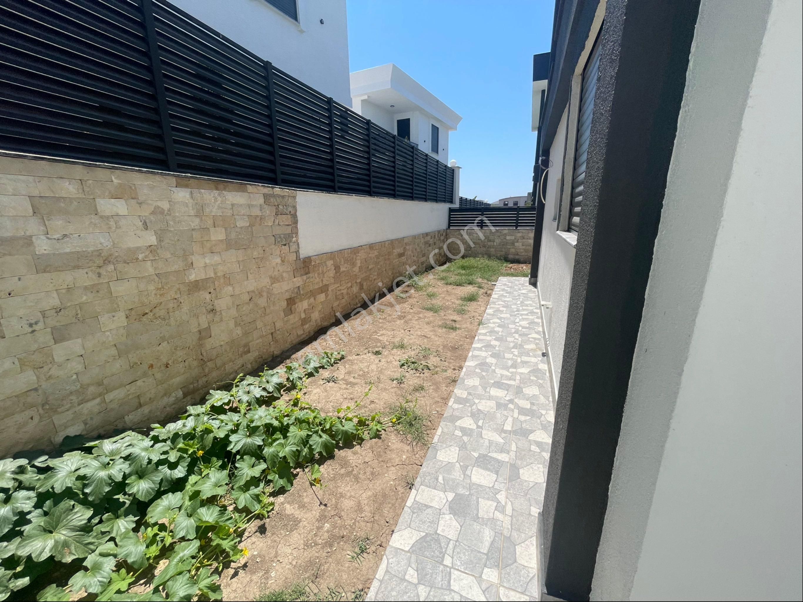 Altınkum’da Satılık Lüks Villa - Görsel 15