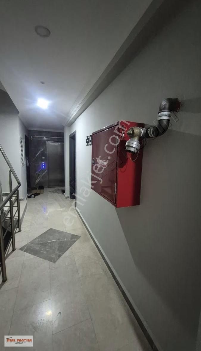 Şehir Hastanesi Yanı Site De 2+1 Arakat Satılık - Görsel 6