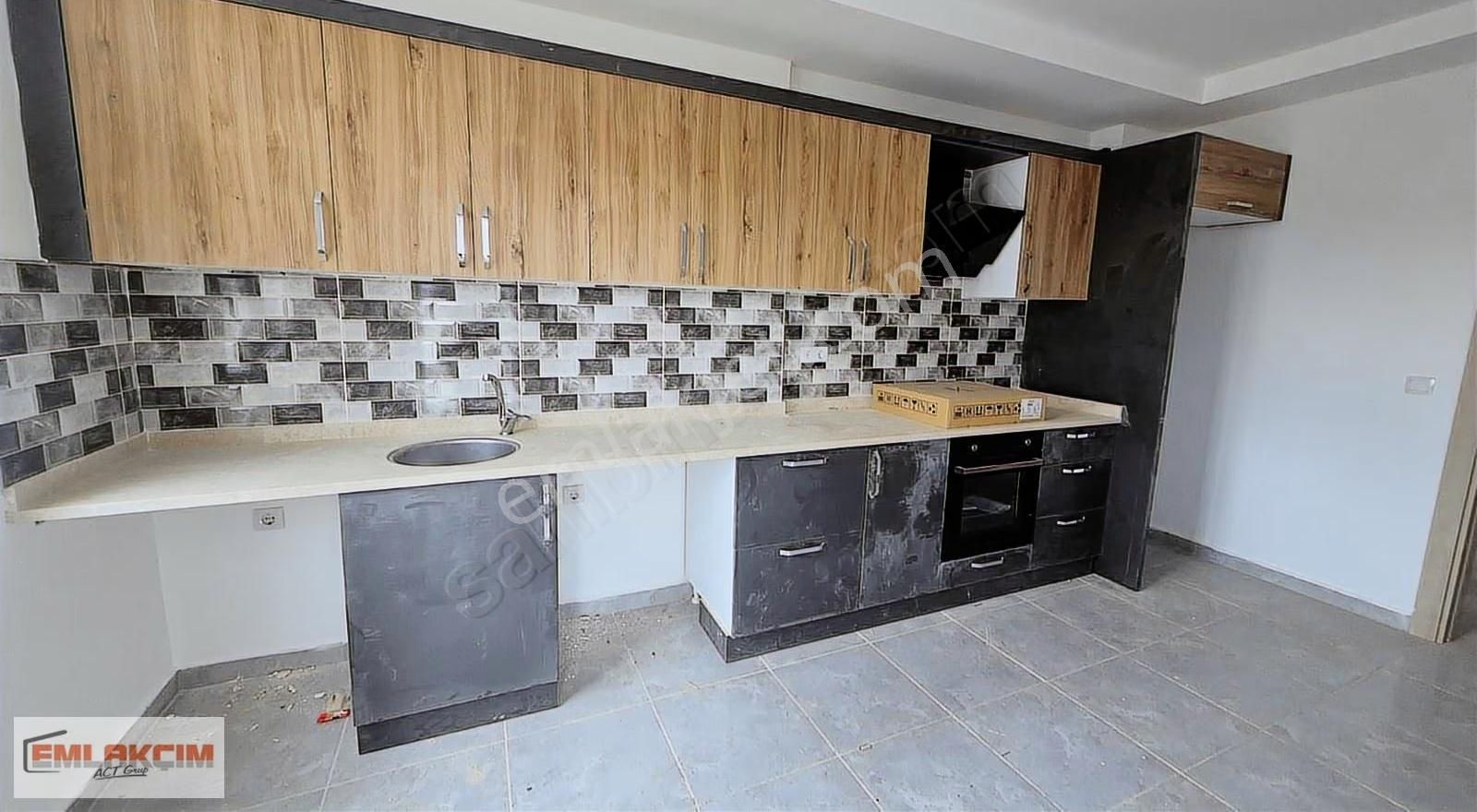 Şehir Hastanesi Yanı Site De 2+1 Arakat Satılık - Görsel 23