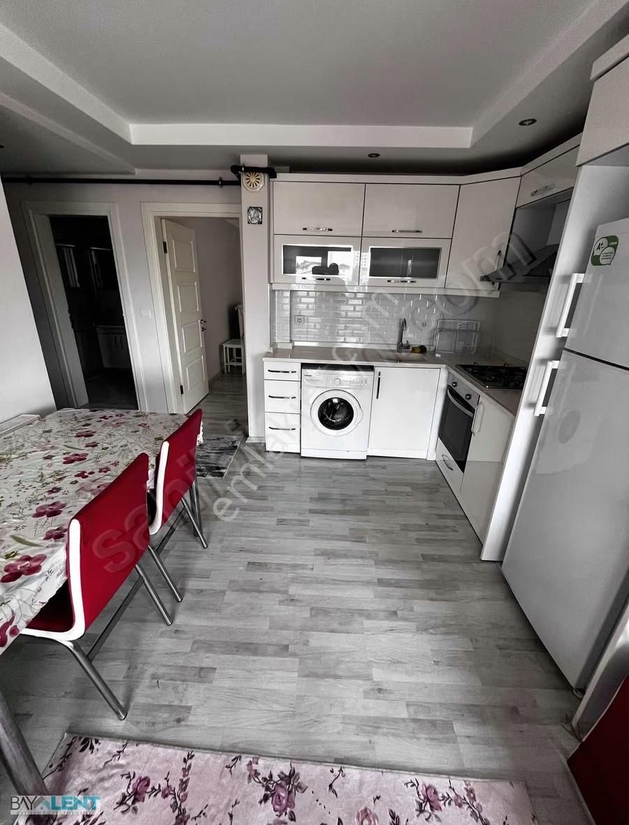 Abonelikleri Açık Ana Yol Üzeri Eşyalı 1+1 Daire - Görsel 8