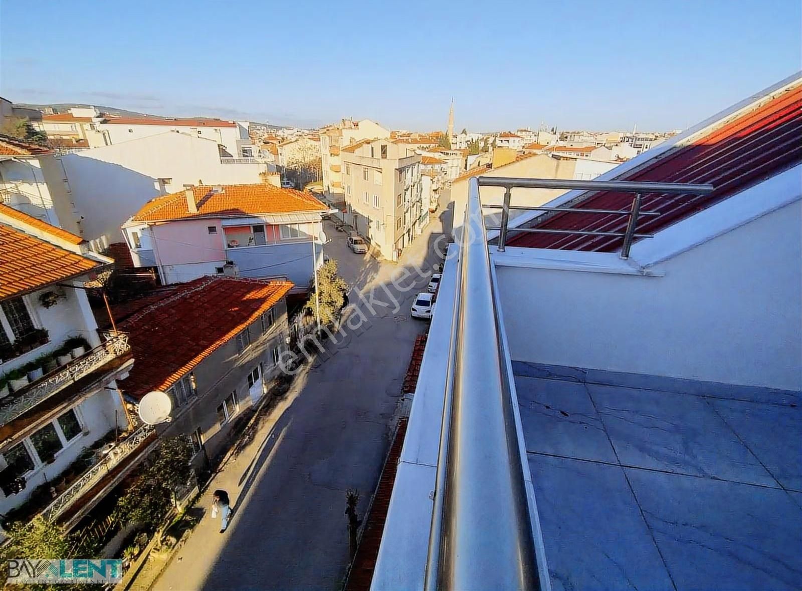 2. Sakarya Kayabey Mahallesi Sınırında 2+2 Satılık Dubleks Daire - Görsel 7