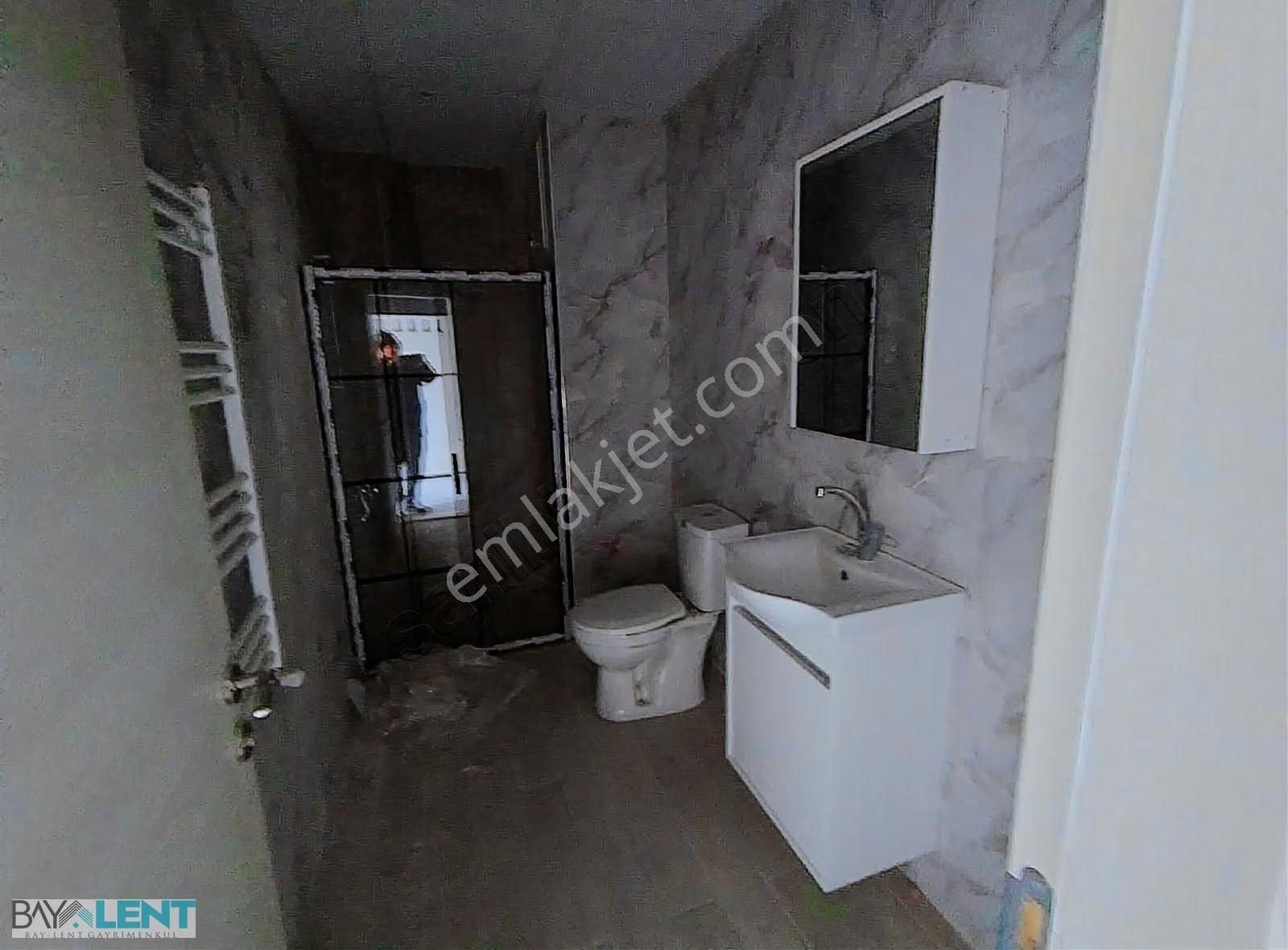 2. Sakarya Kayabey Mahallesi Sınırında 2+2 Satılık Dubleks Daire - Görsel 23