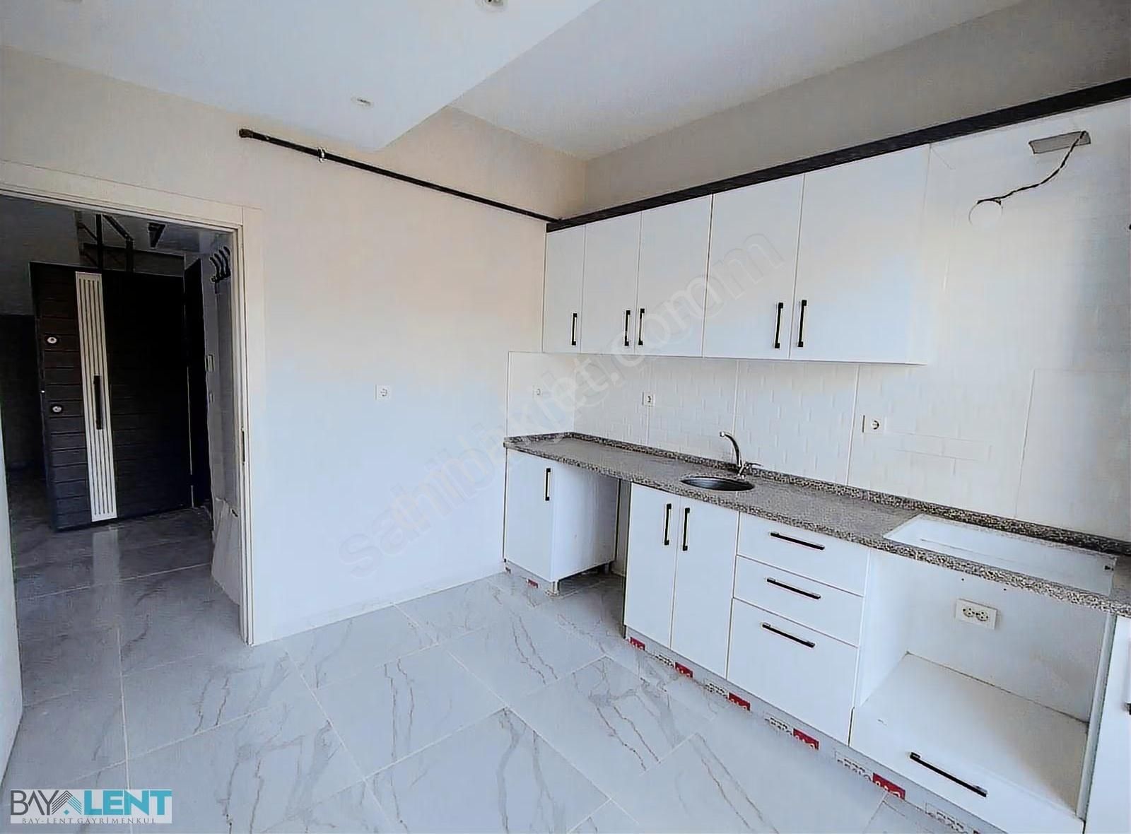 2. Sakarya Kayabey Mahallesi Sınırında 2+2 Satılık Dubleks Daire - Görsel 28