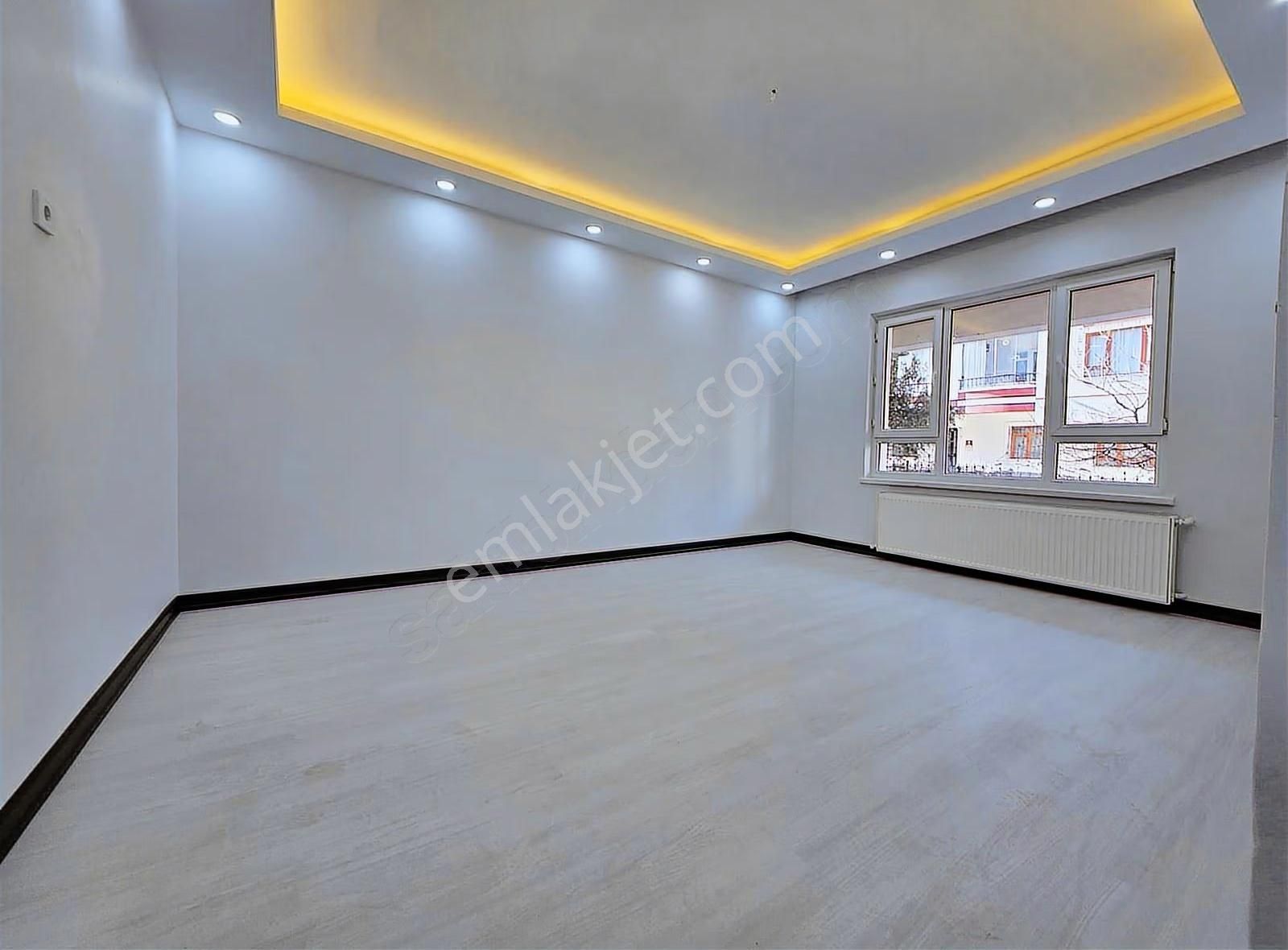 Süvari Mah.de İçi Yapılı Masrafsız Boş 2+1 Satılık Daire - Görsel 19