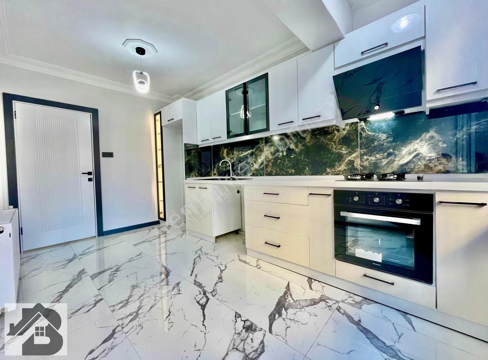 ⫸akçay Best Emlaktan⫷akçay Merkezde Geniş Balkonlu Lüx 2+1 Daire - Görsel 18