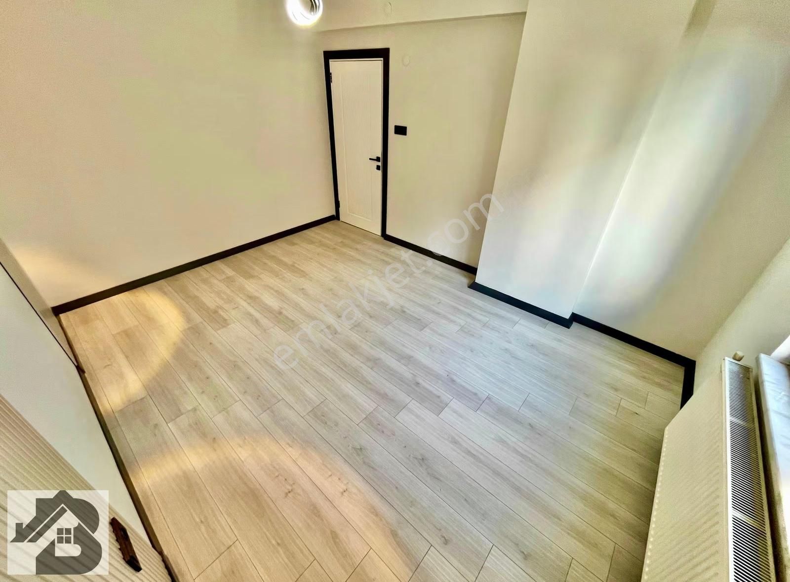 ⫸akçay Best Emlaktan⫷akçay Merkezde Geniş Balkonlu Lüx 2+1 Daire - Görsel 15