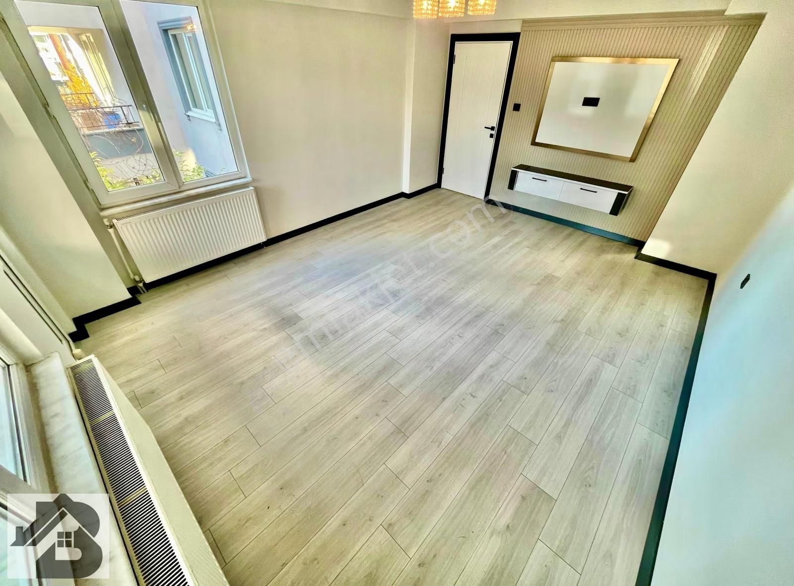 ⫸akçay Best Emlaktan⫷akçay Merkezde Geniş Balkonlu Lüx 2+1 Daire - Görsel 21