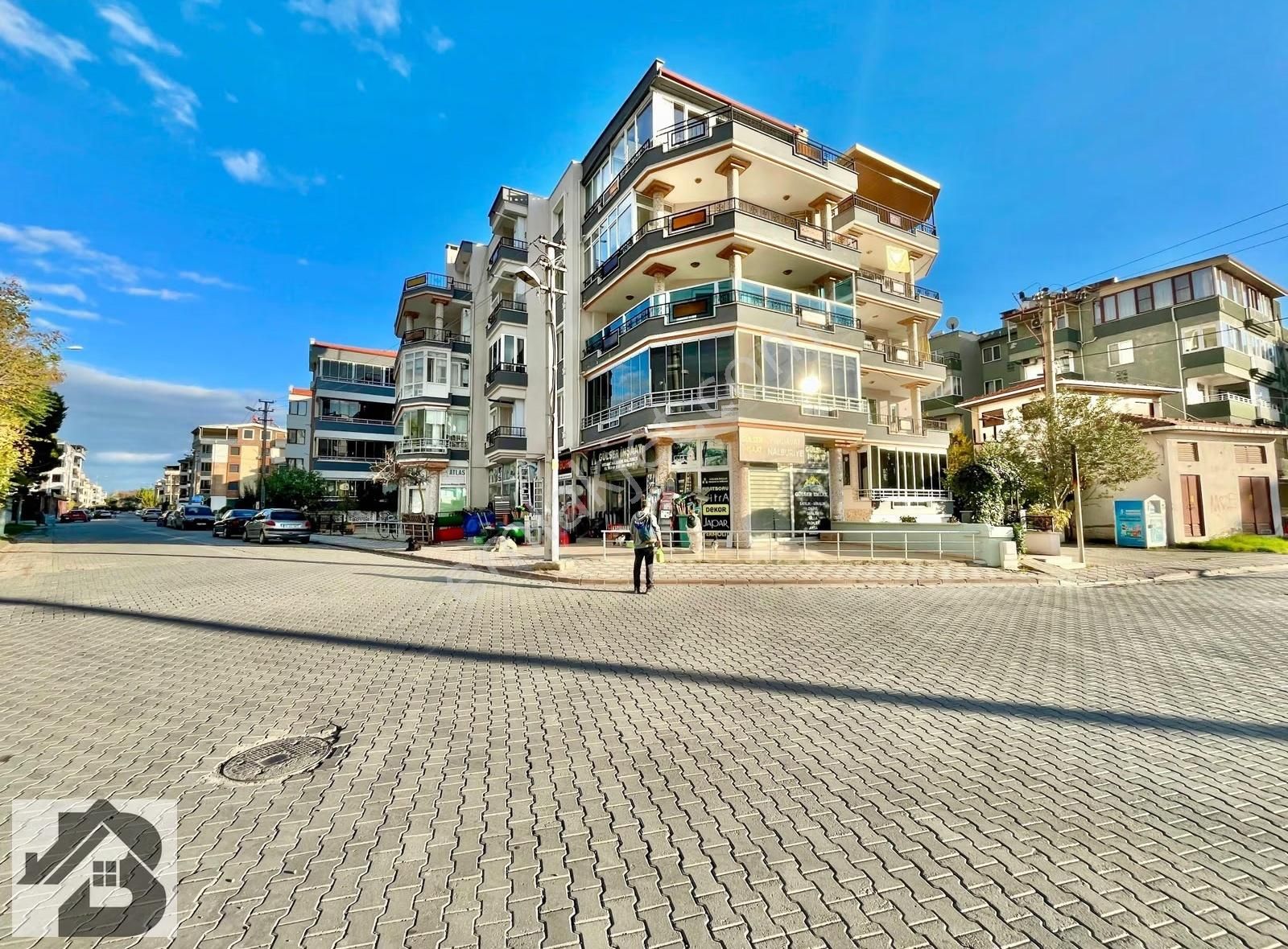 ⫸akçay Best Emlaktan⫷akçay Merkezde Geniş Balkonlu Lüx 2+1 Daire - Görsel 27