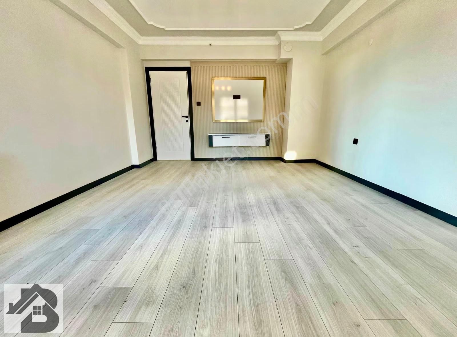 ⫸akçay Best Emlaktan⫷akçay Merkezde Geniş Balkonlu Lüx 2+1 Daire - Görsel 7