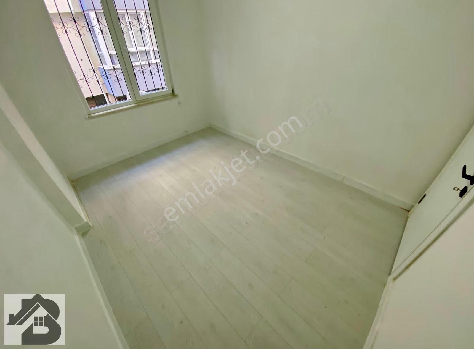 ⫸akçay Best Emlaktan⫷doktorlar Sitesi Mevkiinde Denize 300. 2+1 - Görsel 9
