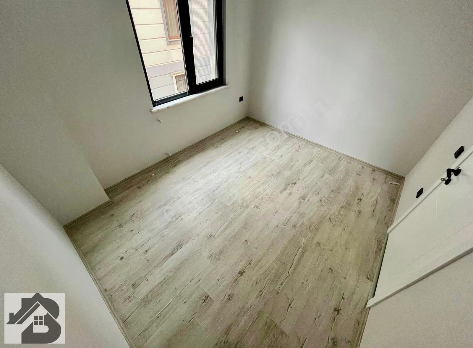 ⫸akçay Best Emlak'tan⫷merkezde Ara Kat Doğalgazlı *1+1* Daire - Görsel 31