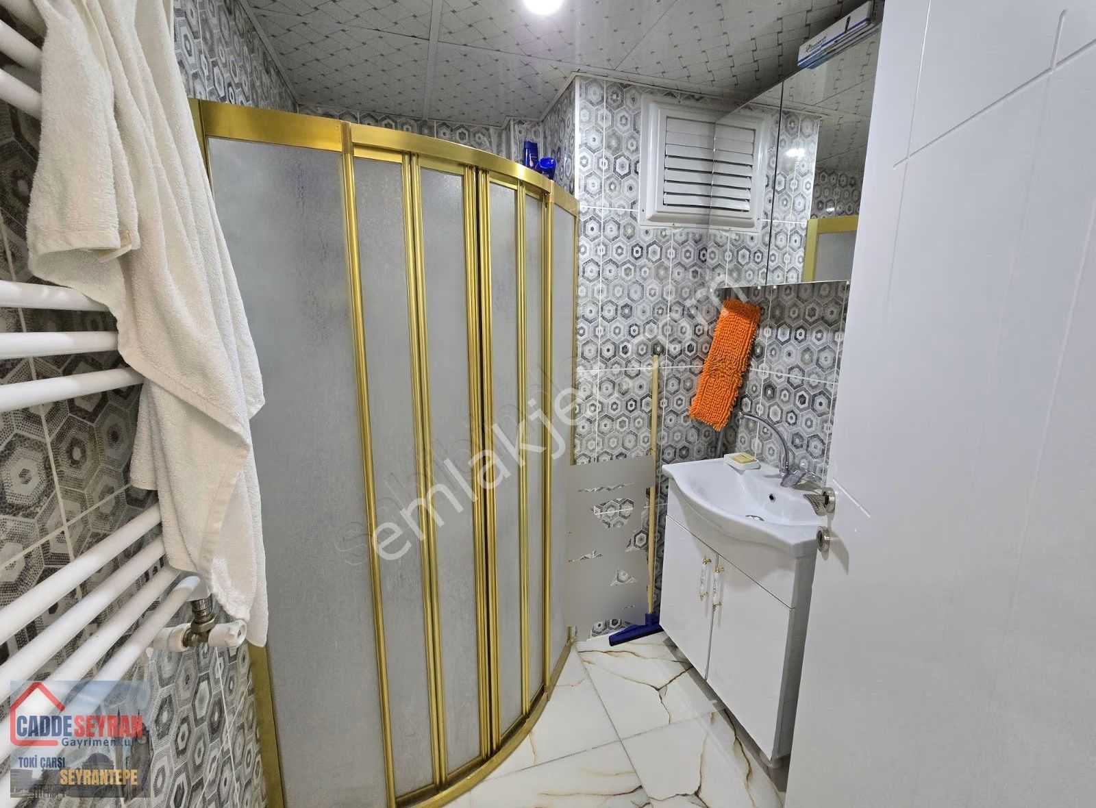 Cadde Seyran'dan Satılık 3+1 145m2 Sonkat Batıkent A 101 Arkası - Görsel 2