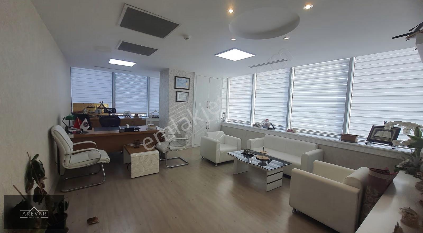 Arevar'dan Uğur Plaza Da Satılık Ofis - Görsel 18