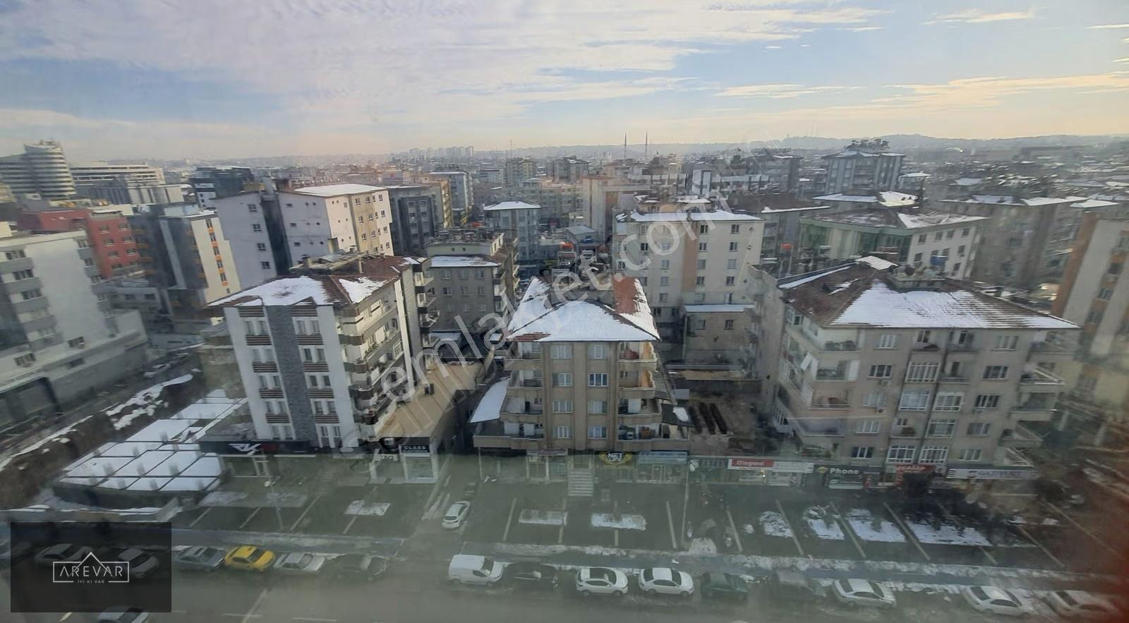 Arevar'dan Uğur Plaza Da Satılık Ofis - Görsel 4