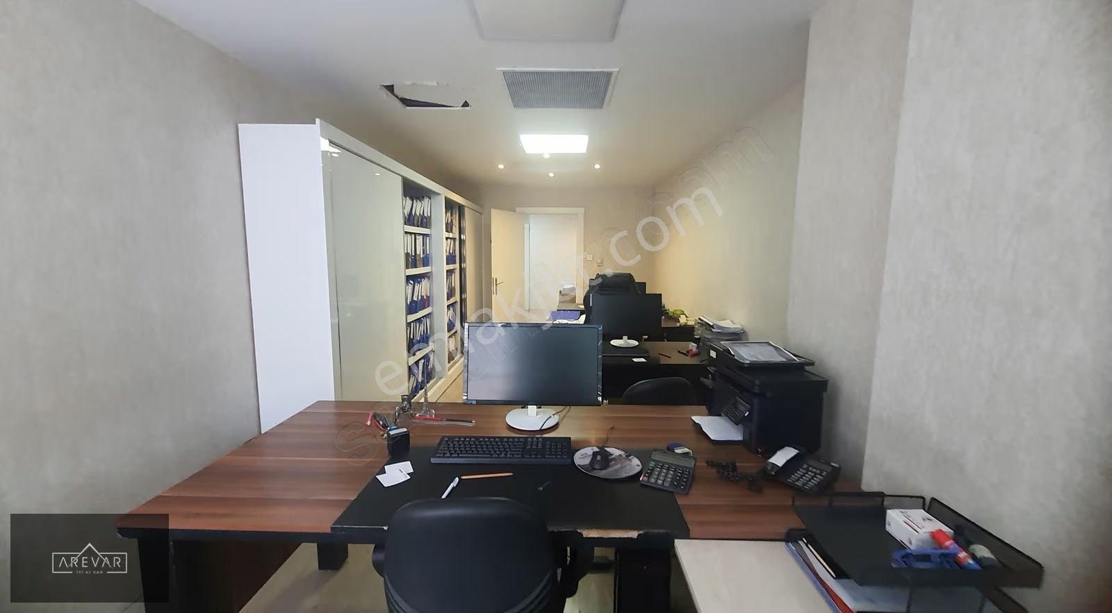 Arevar'dan Uğur Plaza Da Satılık Ofis - Görsel 20