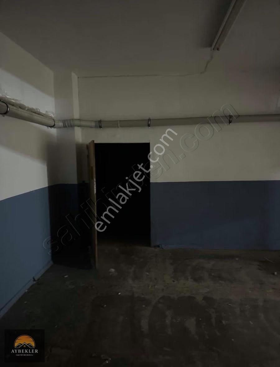 Sefaköy Tevfikbey'de 500m2 Kiralık Dükkan-işyeri - Görsel 16