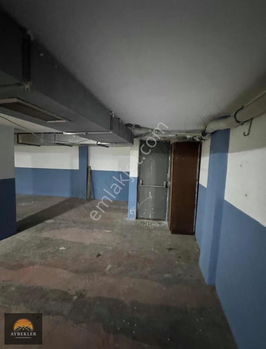 Sefaköy Tevfikbey'de 500m2 Kiralık Dükkan-işyeri - Görsel 23