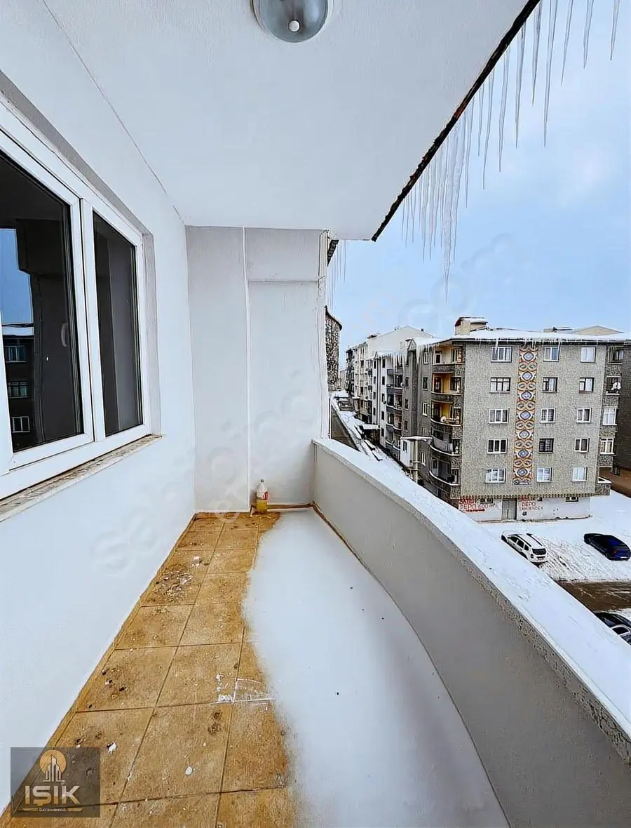 Işık Gayrimenkul'den Telsizler'de 3+1 Satılık Daire - Görsel 3