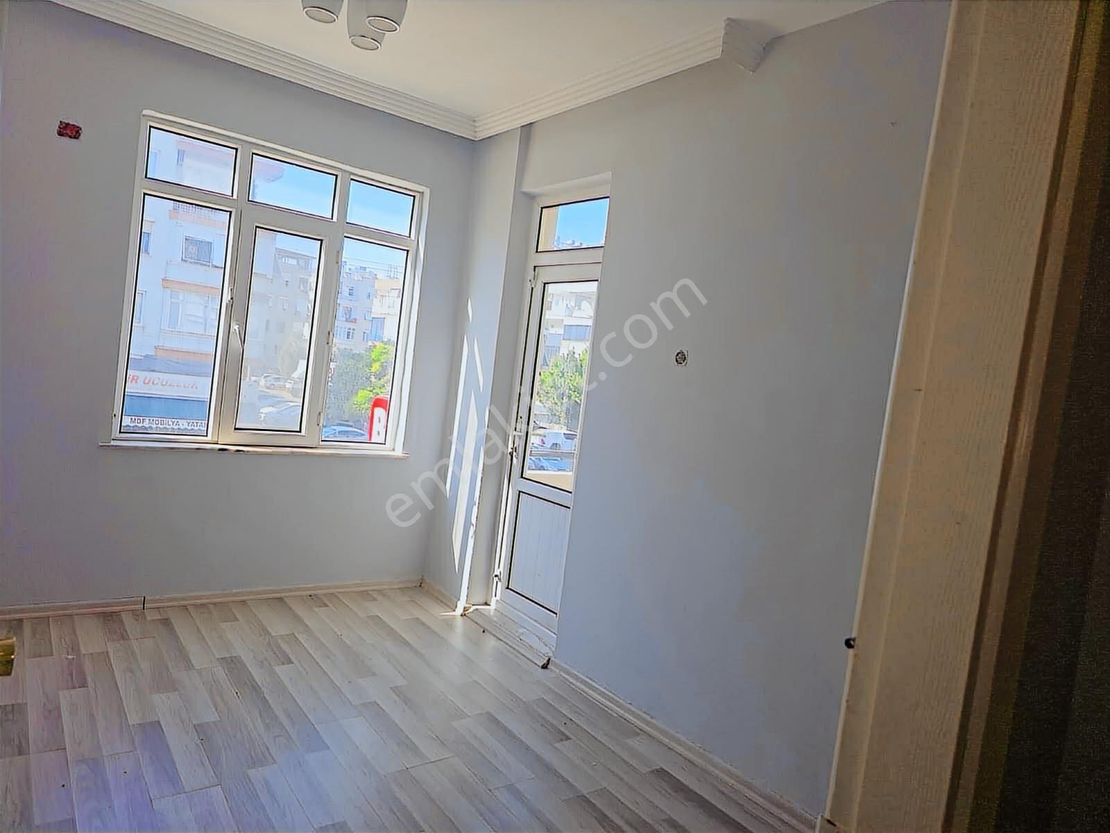 Sedir Mahallesi Zambak Caddesi'nde Asansörlü 3+1 Satılık Daire - Görsel 18