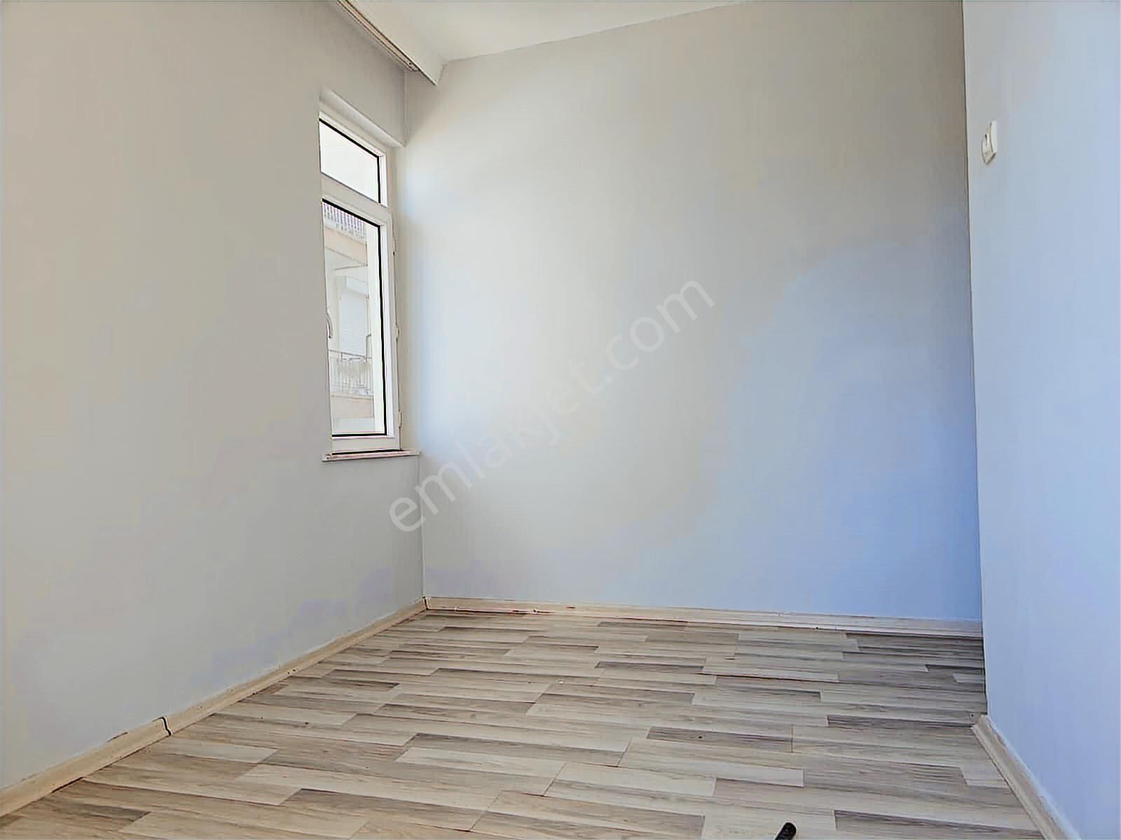 Sedir Mahallesi Zambak Caddesi'nde Asansörlü 3+1 Satılık Daire - Görsel 13