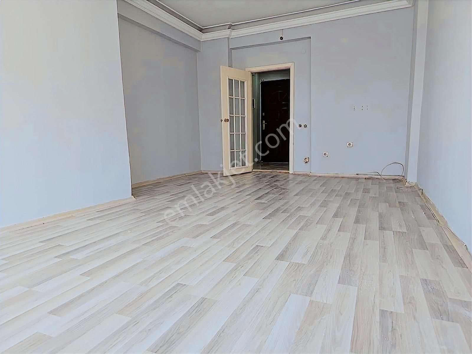 Sedir Mahallesi Zambak Caddesi'nde Asansörlü 3+1 Satılık Daire - Görsel 16