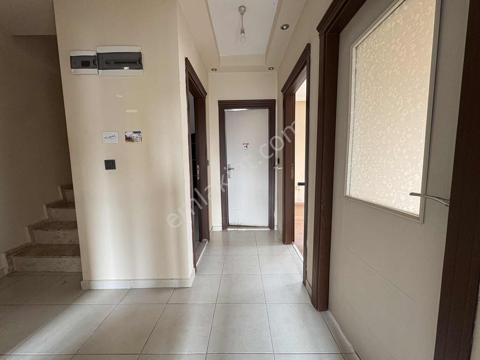 Ahatlı'da 50 Metre Teraslı 3+1 Eşyasız Kiralık Dubleks Daire - Görsel 11