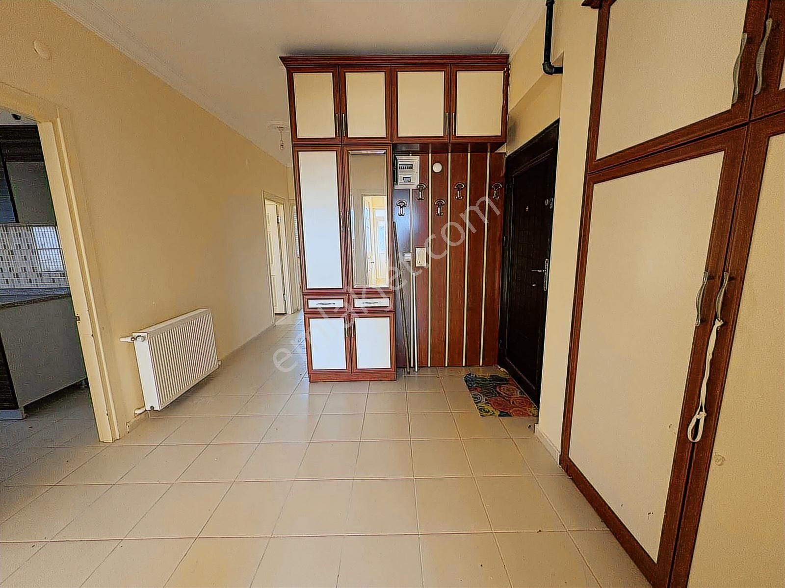 Uncalı'da Doğalgazlı Site İçi Boş Full Kredili Satılık 3+1 Daire - Görsel 3