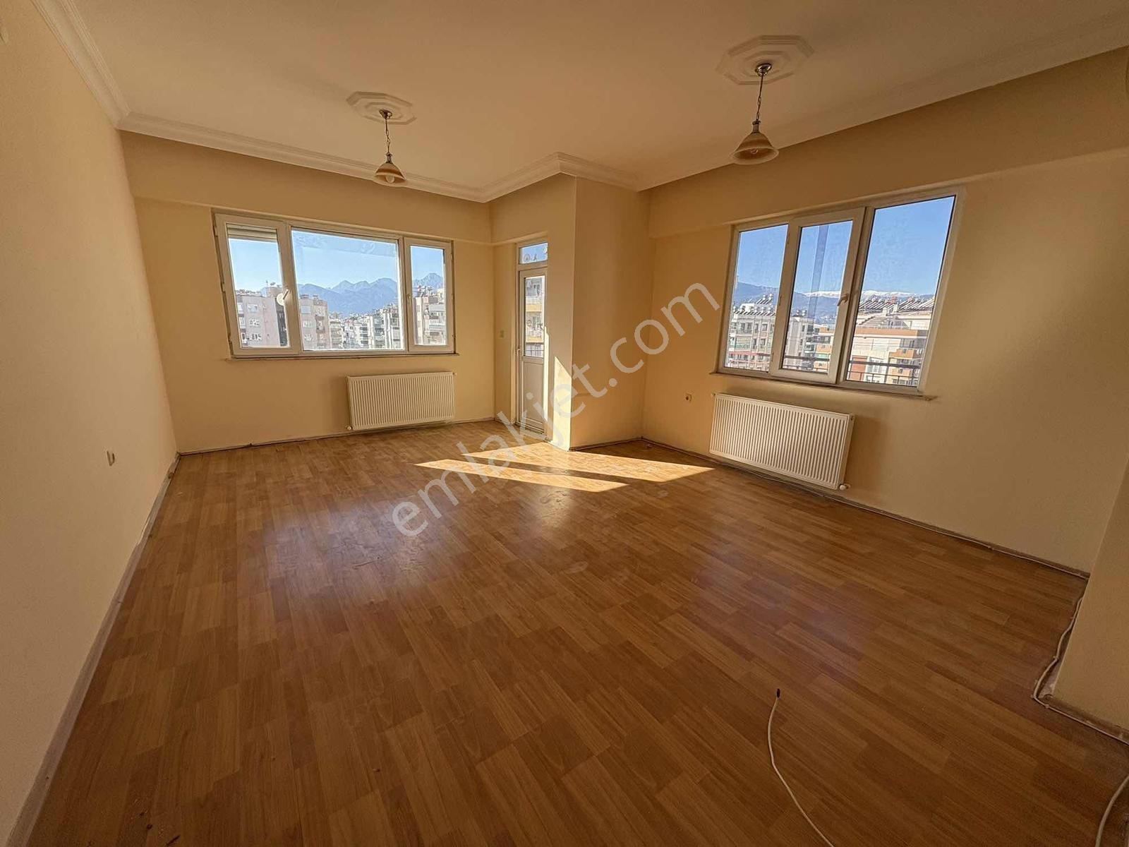 Uncalı'da Doğalgazlı Site İçi Boş Full Kredili Satılık 3+1 Daire - Görsel 5