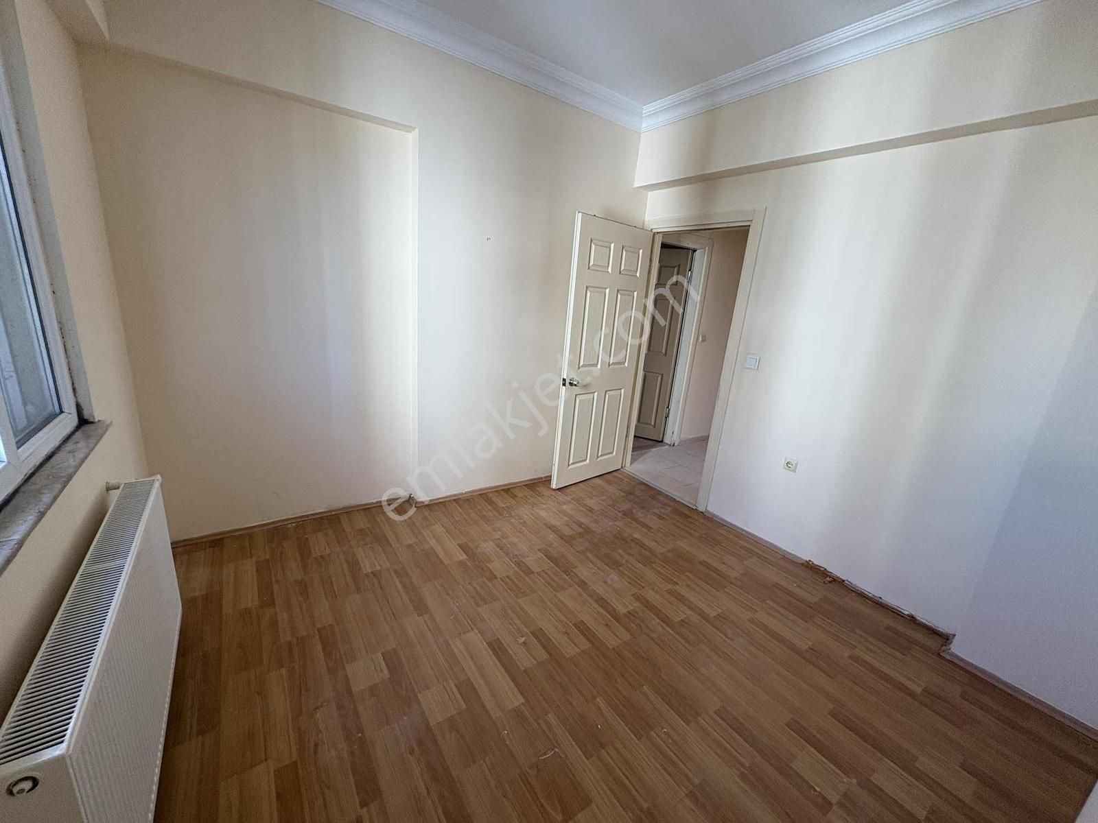 Uncalı'da Doğalgazlı Site İçi Boş Full Kredili Satılık 3+1 Daire - Görsel 2