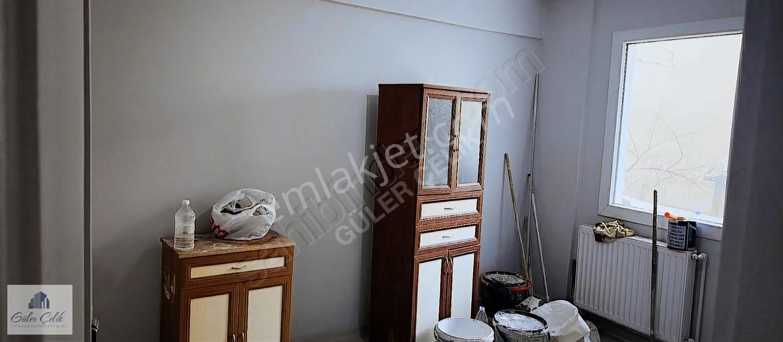 Kiralık Örnekköy'de Yenilenmiş 2+1 Daire - Görsel 8