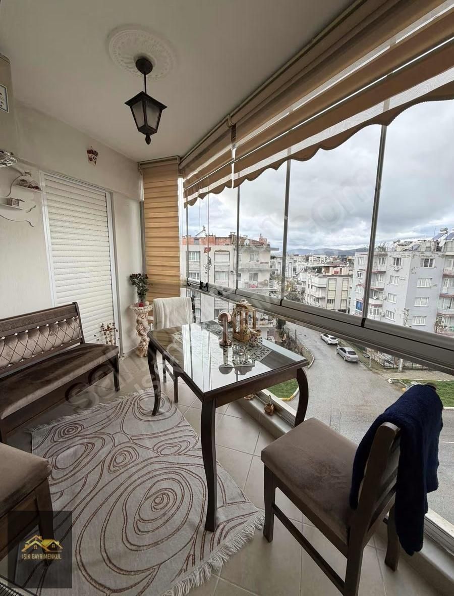 Işık Gayrimenkul'den Satılık Köşe Konumlu Büyük 3+1 Daire - Görsel 13