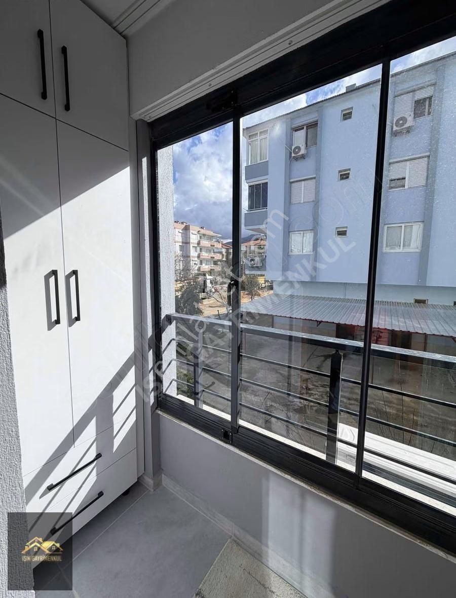 Işık Gayrimenkul'den Eşyalı Kiralık '0' Süper Lux Daire - Görsel 7