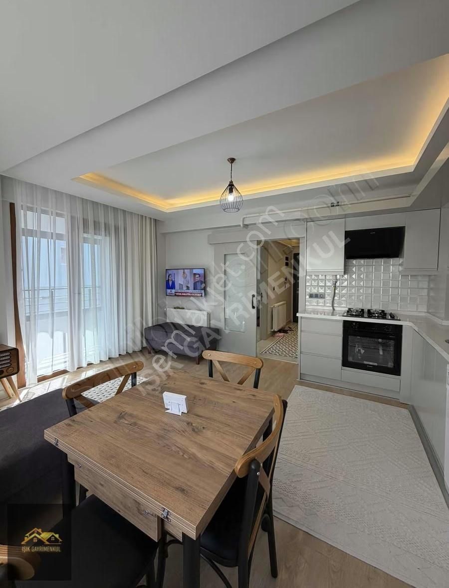 Işık Gayrimenkul'den Eşyalı Kiralık '0' Süper Lux Daire - Görsel 5