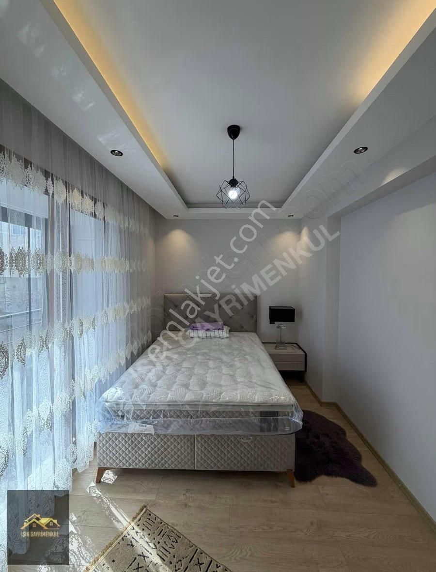 Işık Gayrimenkul'den Eşyalı Kiralık '0' Süper Lux Daire - Görsel 11