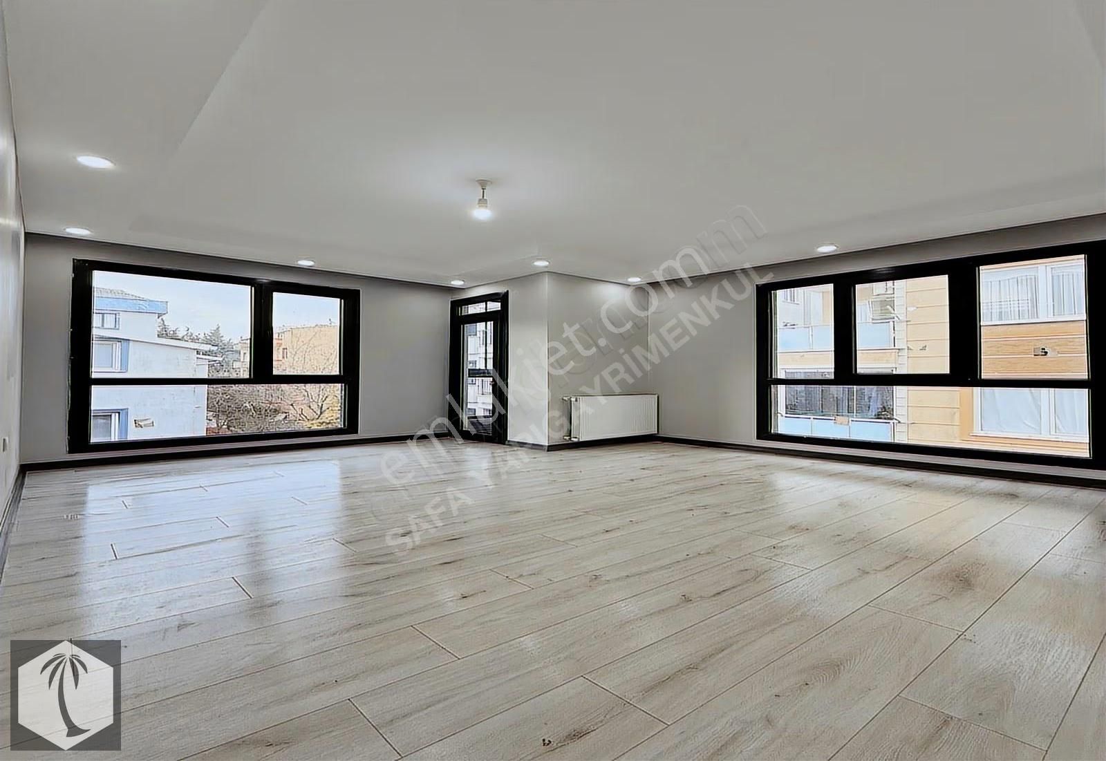 Beylikdüzü Safa Dan Kültür Merkezine Yakın Konumda 3+2 Dubleks - Görsel 2