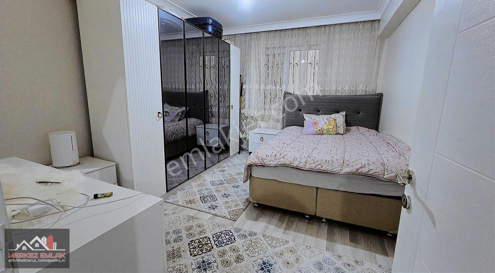 Bahçelerüstü'nde 2+1, 100m², İskanlı, Krediye Uygun Daire - Görsel 4