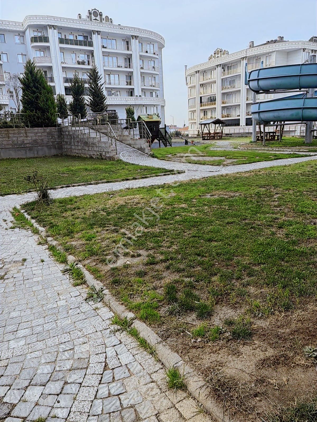 Yeni Mahalle Yorulmaz Sarayları Sitesi Satılık Bahçe Katı - Görsel 5