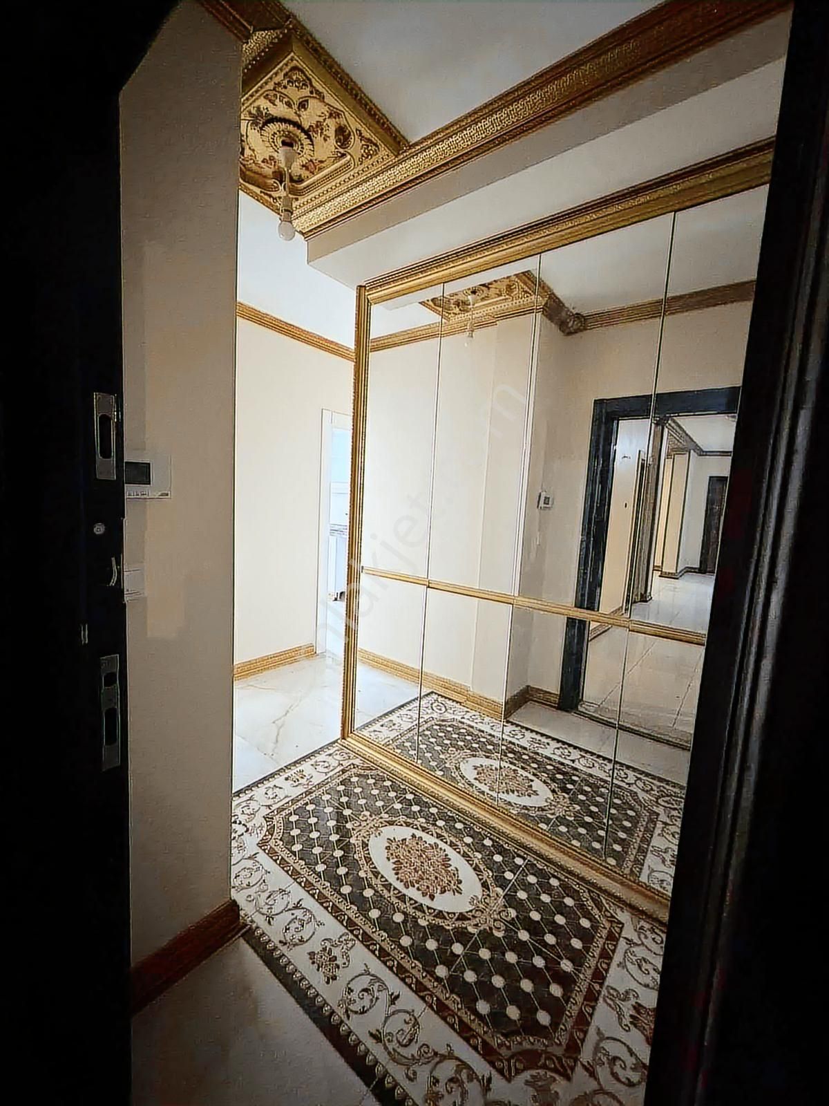 Yeni Mahalle Yorulmaz Sarayları Sitesi Satılık Bahçe Katı - Görsel 13