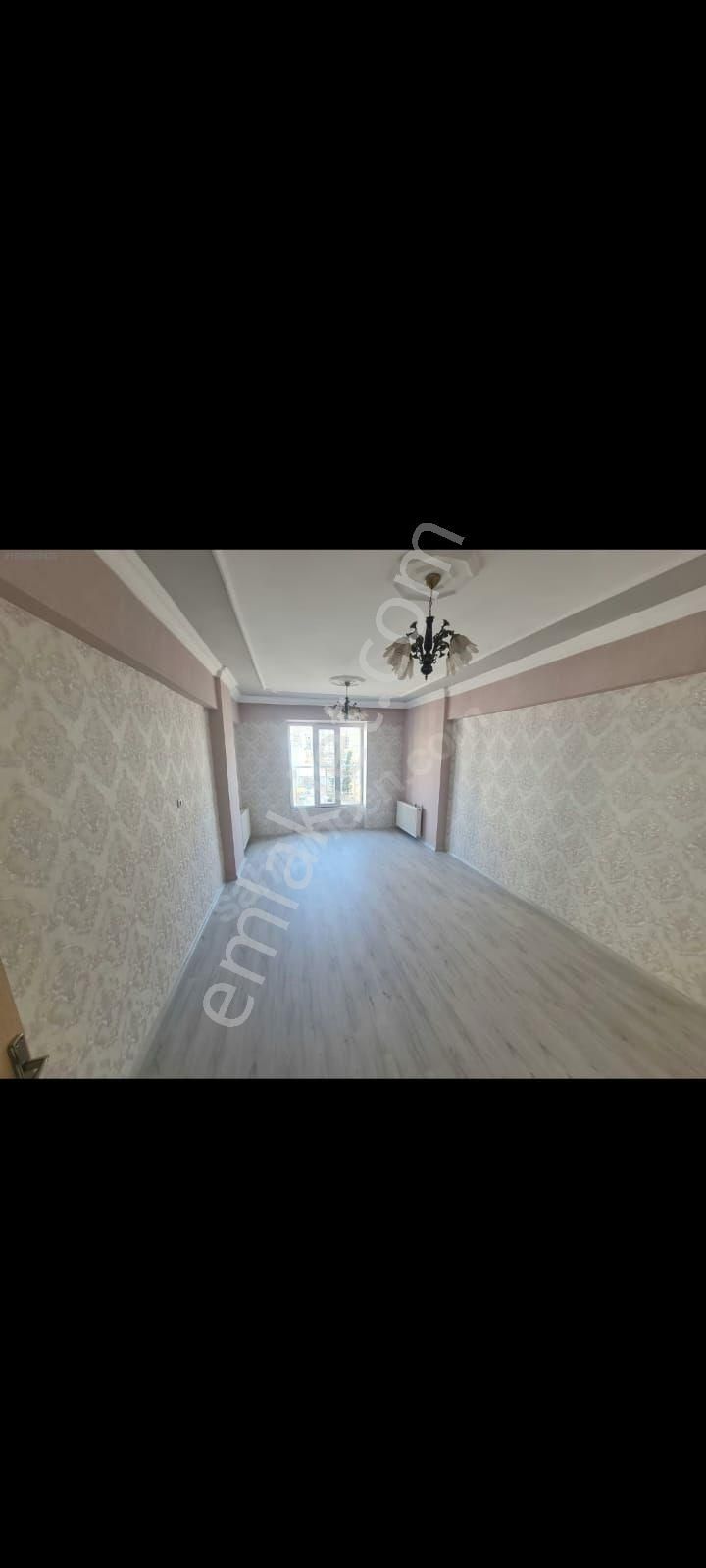 Eryavuz Dan Karaköprü Aksa Doğalgaz Yanı,3+1 Odalı,arakat,parke Ve Duvar Kağıdı Sıfır,yalıtımlı Bina